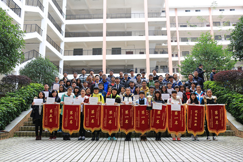 获奖运动员合影